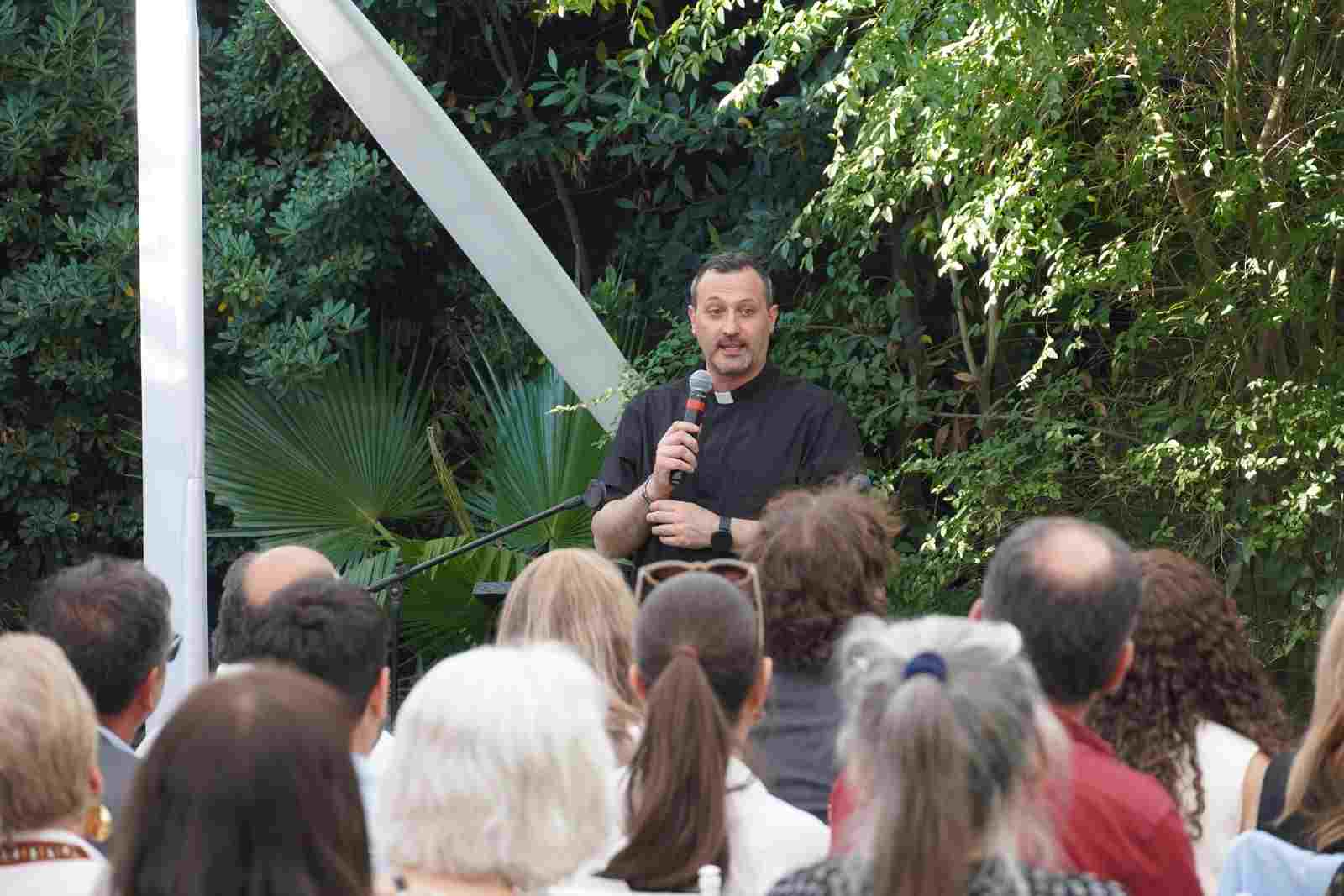 843Ba091 5Ea4 460C 863C D51da79a41f6 (1)