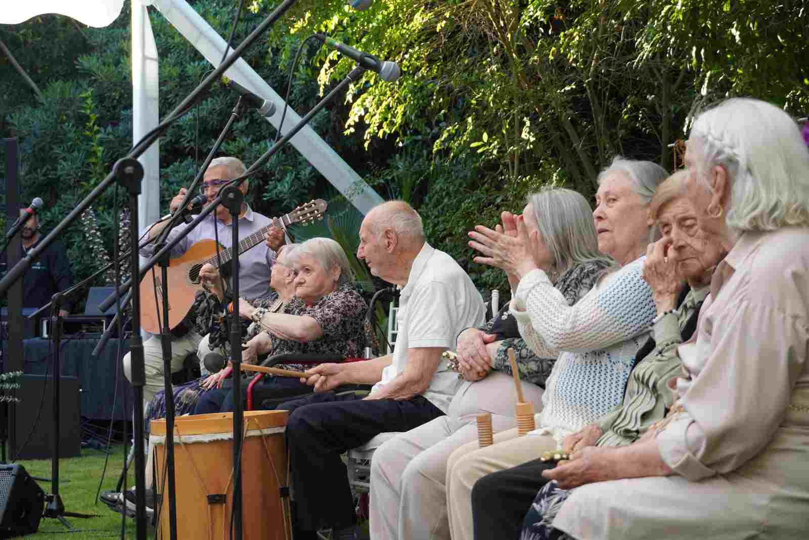 E416f73f 55Ce 432B 841C 29F3e3ecff8f (1)