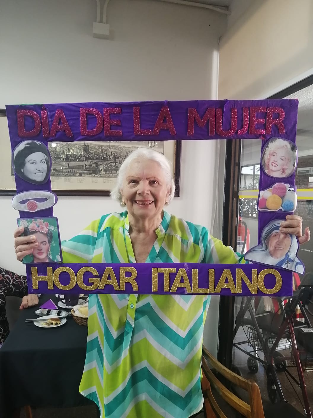 8D596c30 C6d4 44Ac Beca Bdaaee47c33e