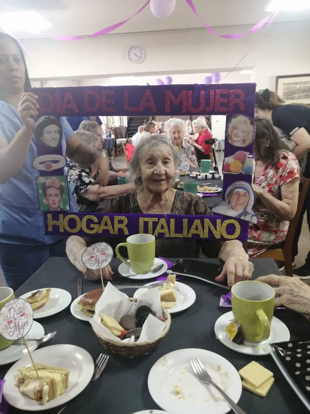 28705Ed2 9595 4501 8835 6124B932dda5